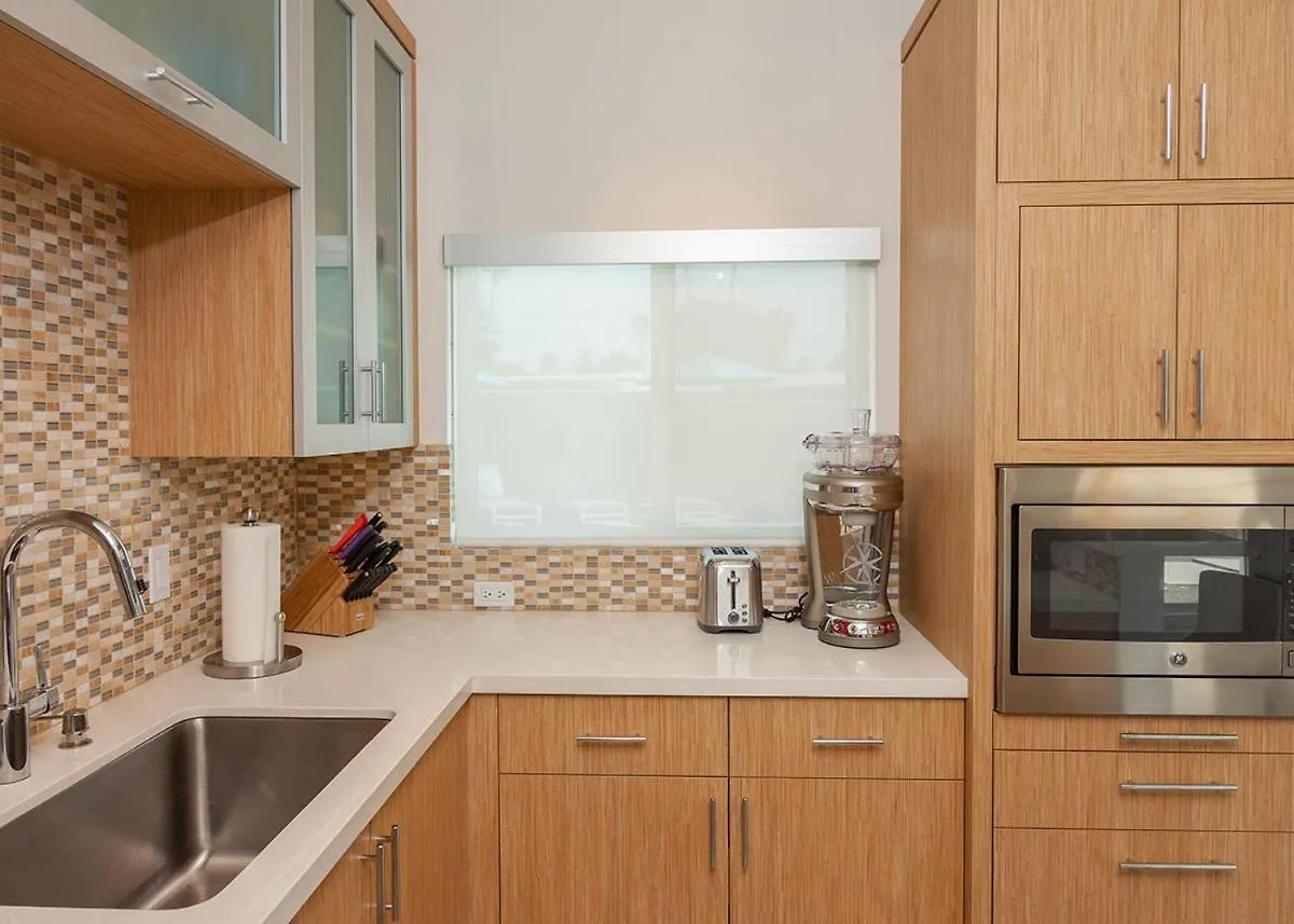 Holiday home Simply Alexander - 3 Bedroom Palm Springs United States