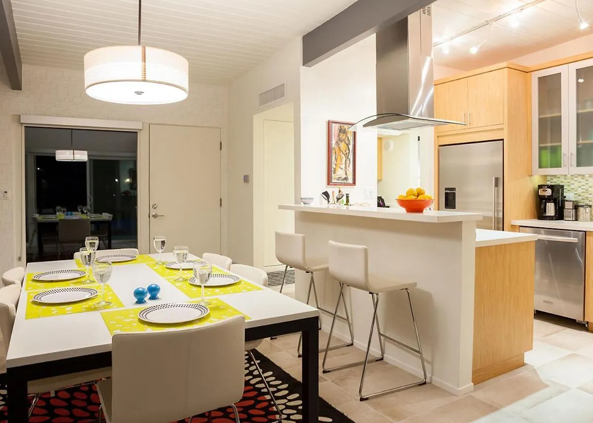 Simply Alexander - 3 Bedroom Palm Springs